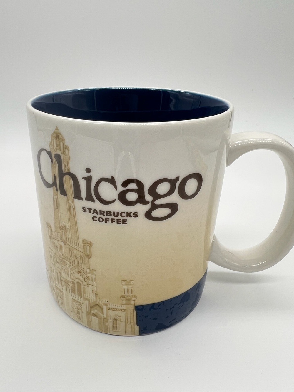 Starbucks 2010 Chicago Collector Series City Mug 16 oz Coffee Cup Skyline